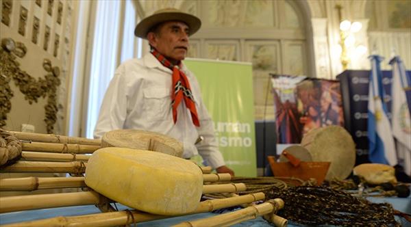 La Fiesta Nacional del Queso reúne lo más popular del folclore La Fiesta Nacional del Queso reúne lo más popular del folclore